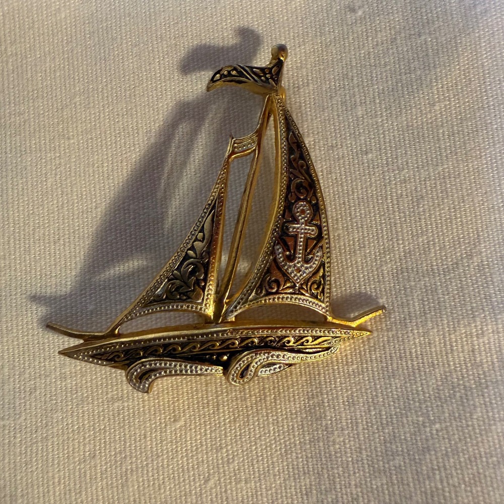 vintage Spanish Damascene sailboat‎ brooch with an anchor and flag design